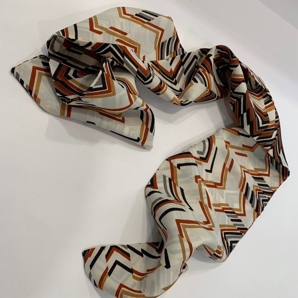 VTG Rectangular Fashion Scarf EUC Multicolor Chevron 60s 70s Retro Look - Picture 5 of 6